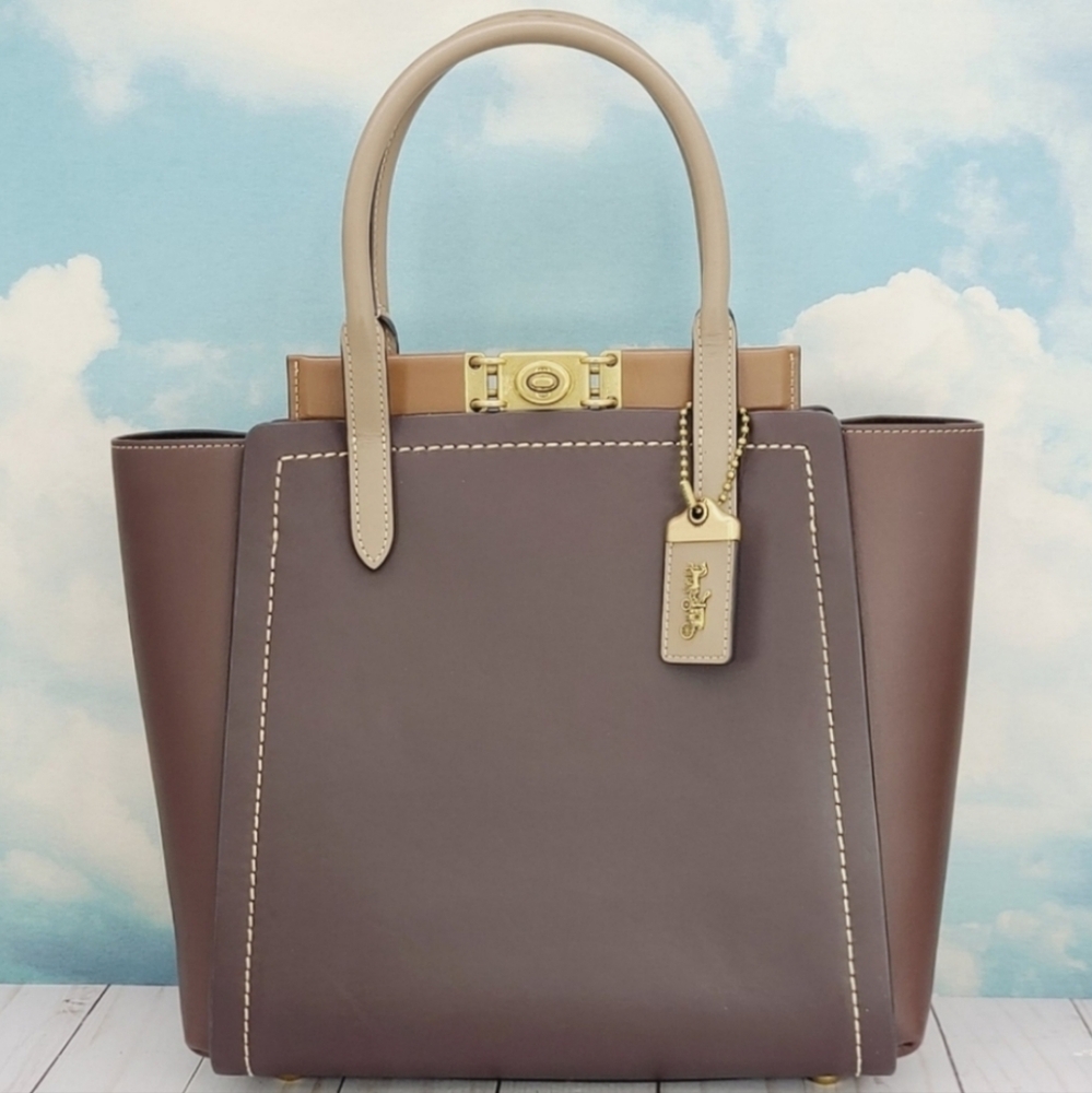 COACH Troupe Tote Oak Multi NEW